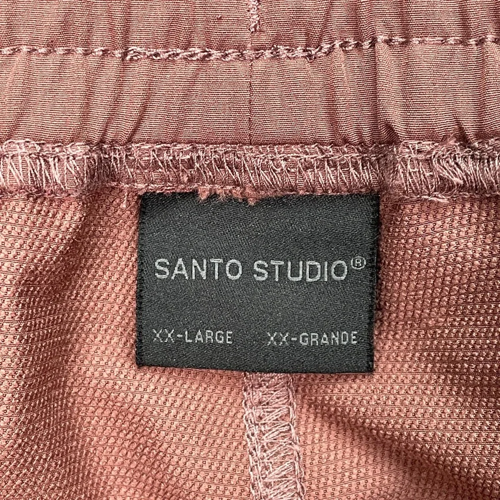 lululemon athletica pre owned